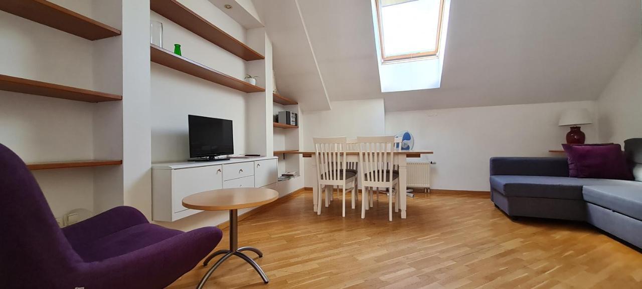 Rehouse- Didzioji 39 Daire Vilnius Dış mekan fotoğraf